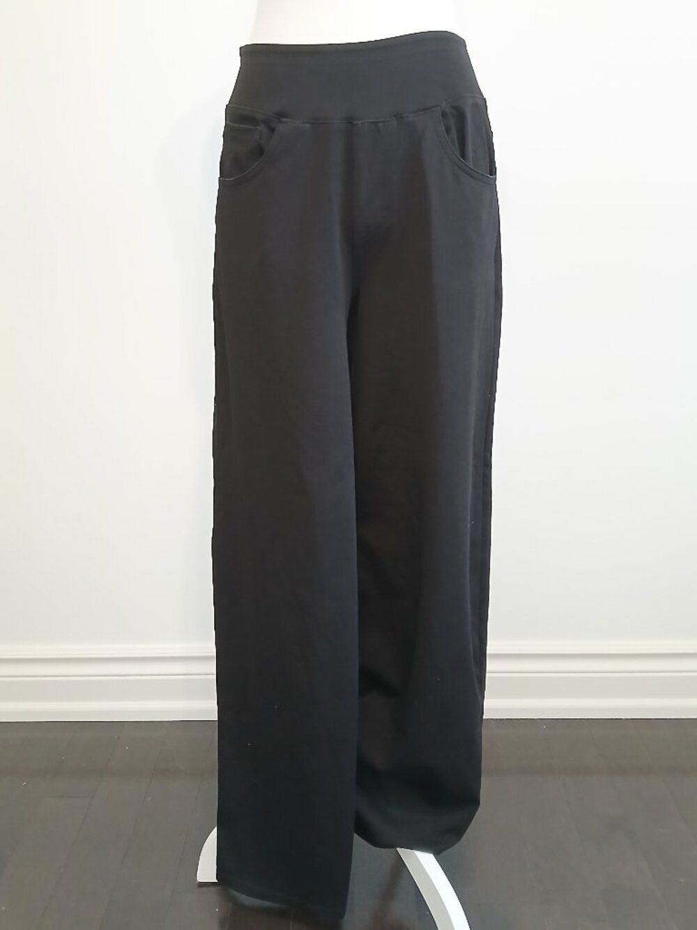 NWT Halara Wide Leg High Waist Work Casual Pants Inseam 30" Size Medium